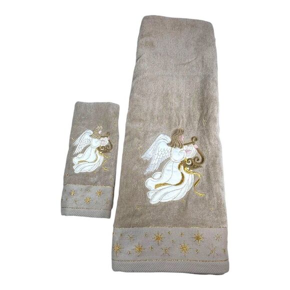 Angel Embroidered Bath & Hand Towel Set By Cecil Saydah Christmas Holidays Lot - Picture 1 of 6